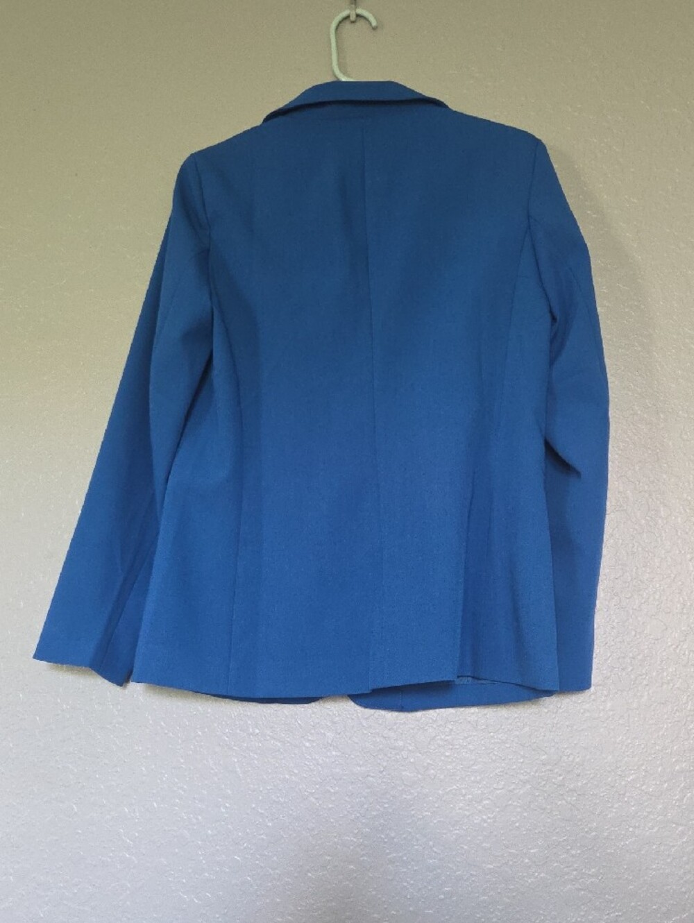 Classic Blue Single-Button Women's Blazer - Picture 4 of 4